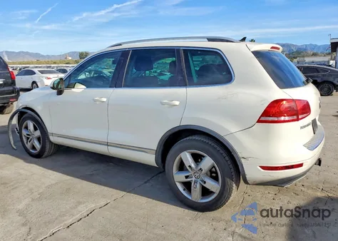 2011 Volkswagen Touareg V6 Tdi из США, поврежденный, VIN WVGFK9BP5BD001882
